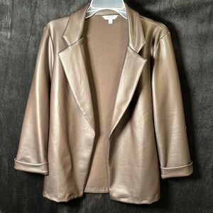 Sophisticated Brown Blazer with Classic Lapel and 3/4 Sleeves